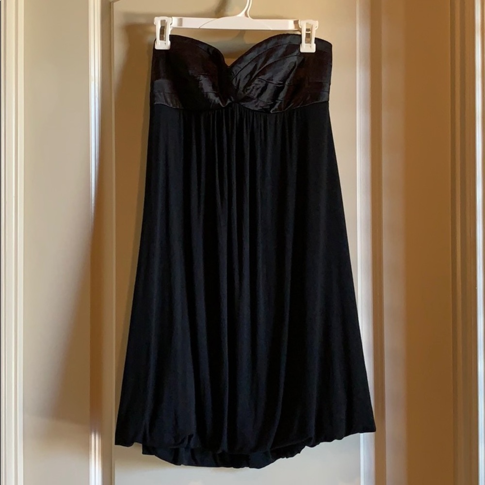 Strapless dress